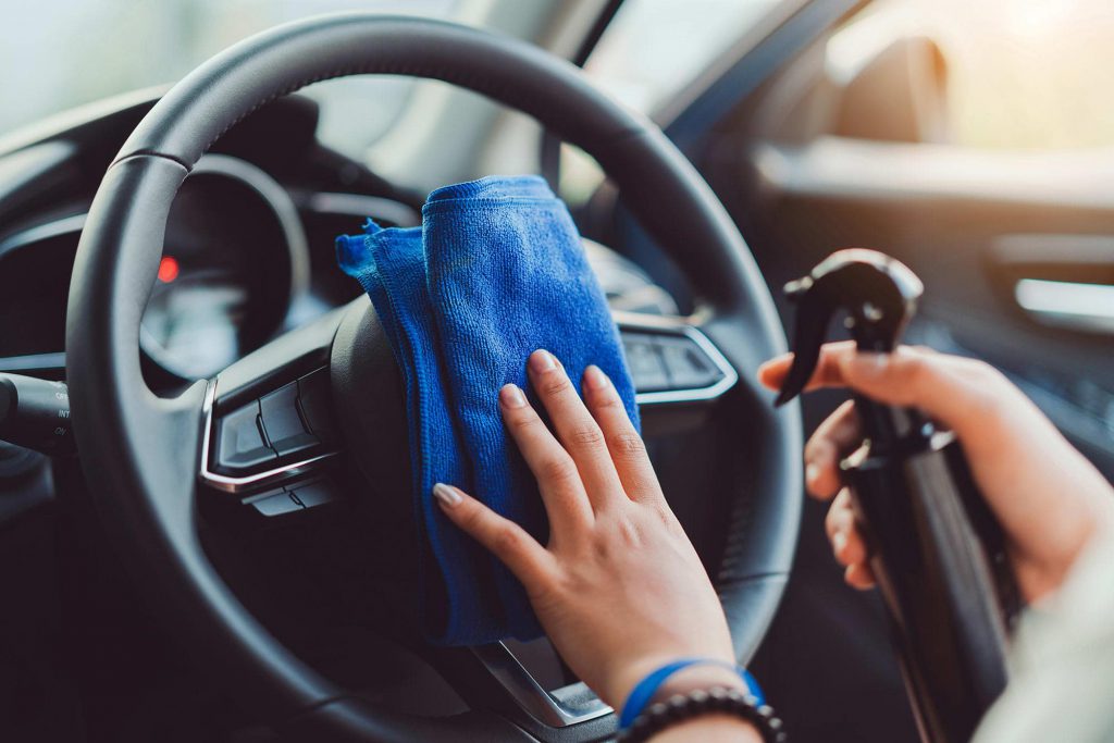Different Types of Steering Wheel Cleaners